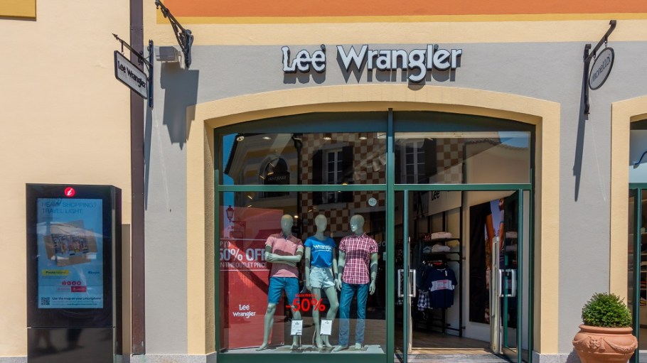 Slammed by the coronavirus-caused economic crisis, the first quarter of 2020 was one most textile and apparel firms would like to forget.