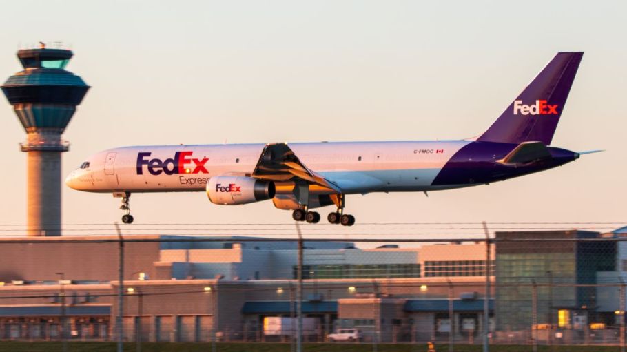 FedEx Corp. and Microsoft Corp. have set a new multiyear collaboration to help transform commerce by combining their expertise.