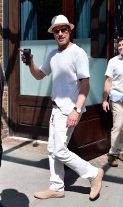 Love them or hate them, white jeans are one celebrity fashion trend that comes back each summer in stylish new ways.