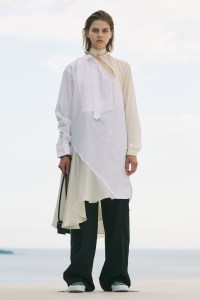 Sacai Resort 2021