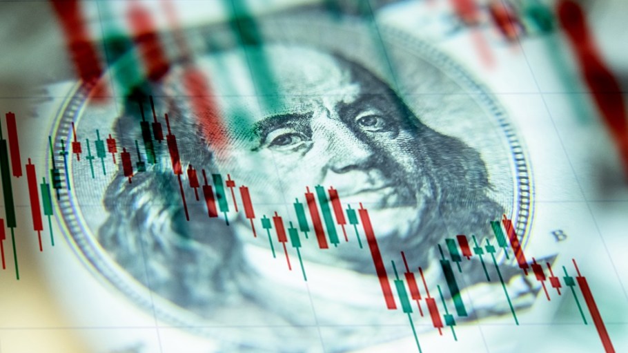 IHS Markit economists are forecasting a “bounce and fade” U.S. economy based on GDP until a coronavirus vaccine is available in 2021.