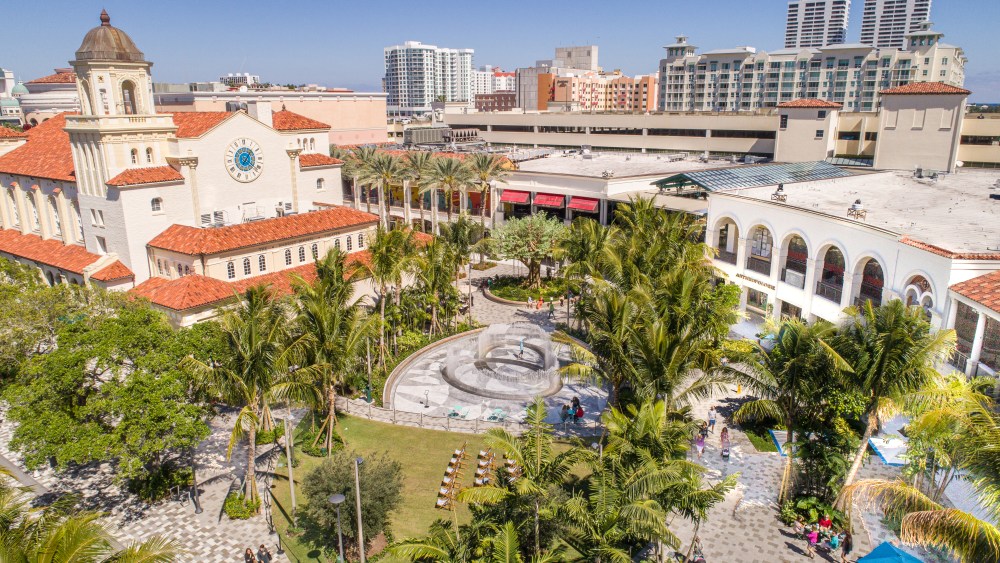 America's Malls Spiraling Toward Sweeping Reset