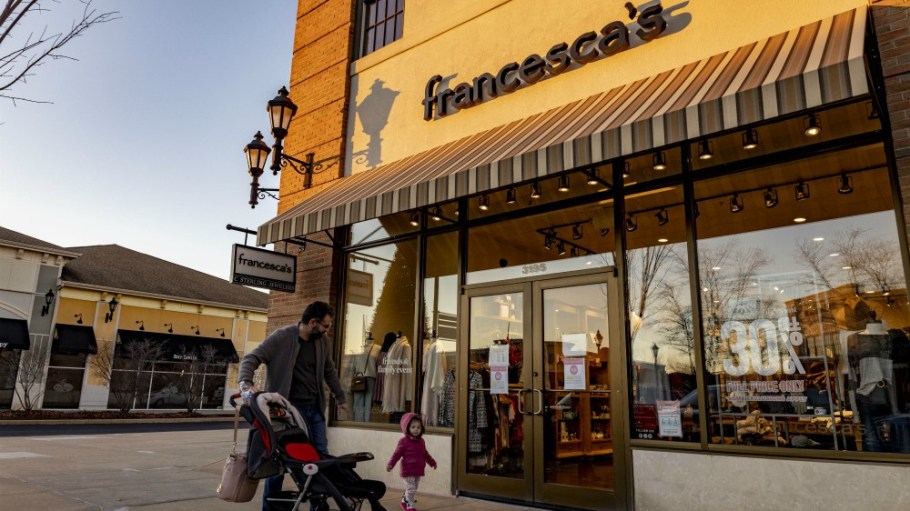 Women's fashion chain Francesca's files Chapter 11 petition in Delaware to facilitate a sale of the company.