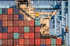 U.S. cargo imports appear headed toward a new record for 2020 despite the coronavirus pandemic and remain at high levels as 2021 begins.