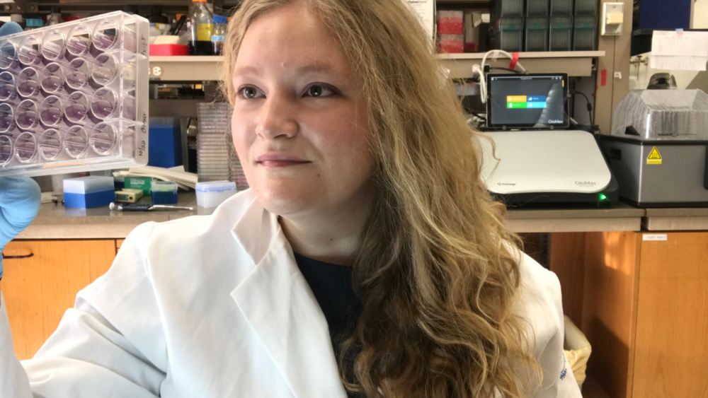 Frauke Muecksch, a Bulgari fellow at The Rockefeller University, in the lab.