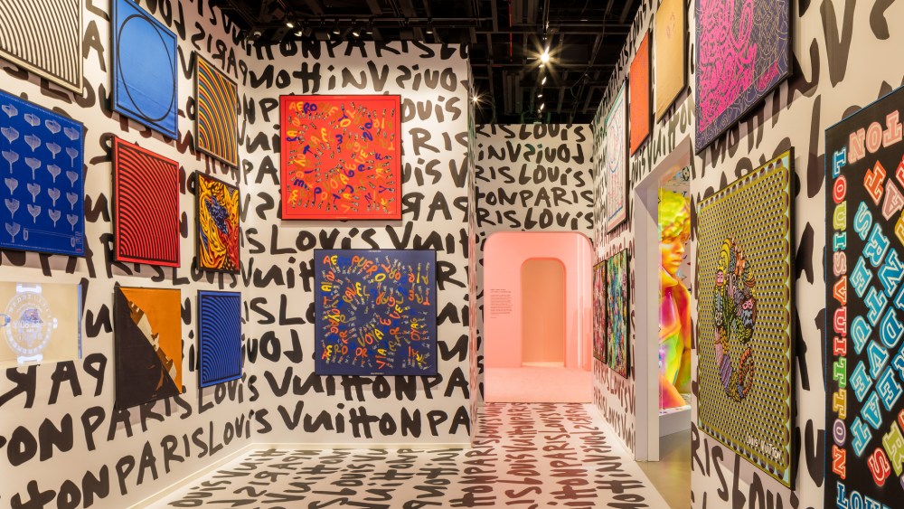 Silks are to be displayed in one room of the "Louis Vuitton &" exhibition.