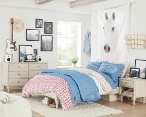 From Wrangler and Levi's to Gap and Guess, the biggest names in the denim business moved into the home décor category in 2021.