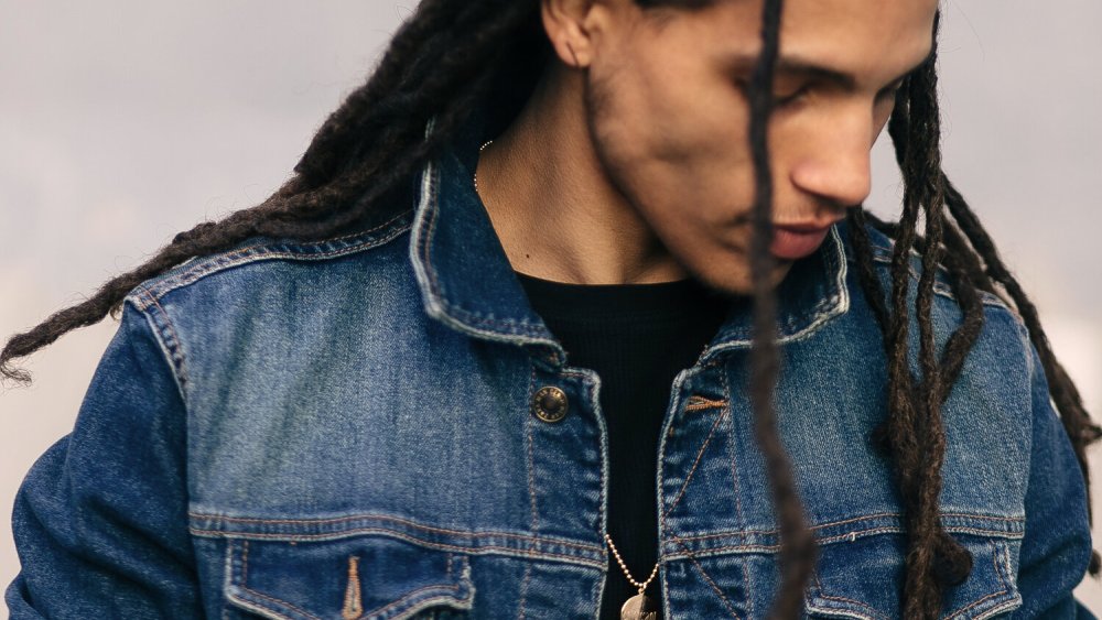 A Look Into Gender-Neutral Jewelry Brand V. Bellan