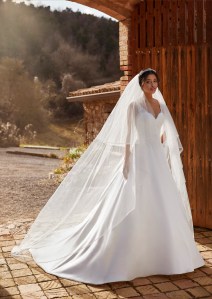 White One Bridal Spring 2022