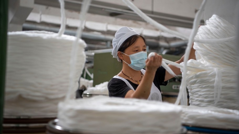 The seventh ITMF Coronavirus Impact Survey revealed that global sales dropped 9 percent in 2020 compared to 2019.