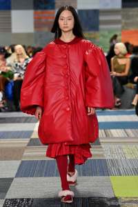 SYDNEY, AUSTRALIA - MAY 31: A model walks the runway during the Jordan Dalah show during Afterpay Australian Fashion Week 2021 Resort '22 Collections at Carriageworks on May 31, 2021 in Sydney, Australia. (Photo by Stefan Gosatti/Getty Images)