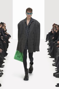 Balenciaga RTW Spring 2022