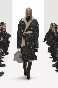 Balenciaga RTW Spring 2022