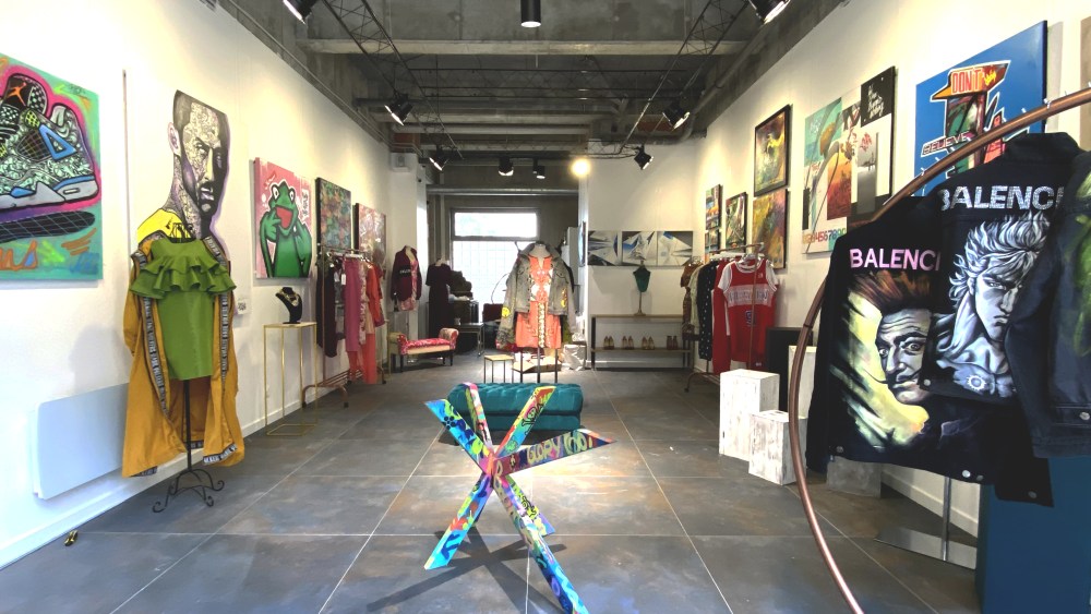 L'Avant Coureur concept store