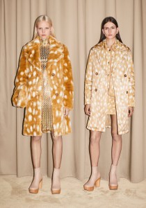 Burberry Resort 2022
