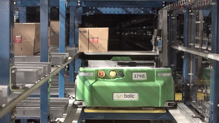 Walmart will expand Symbotic's autonomous robotic technology system from a single distribution center in Florida to 25 other DCs.