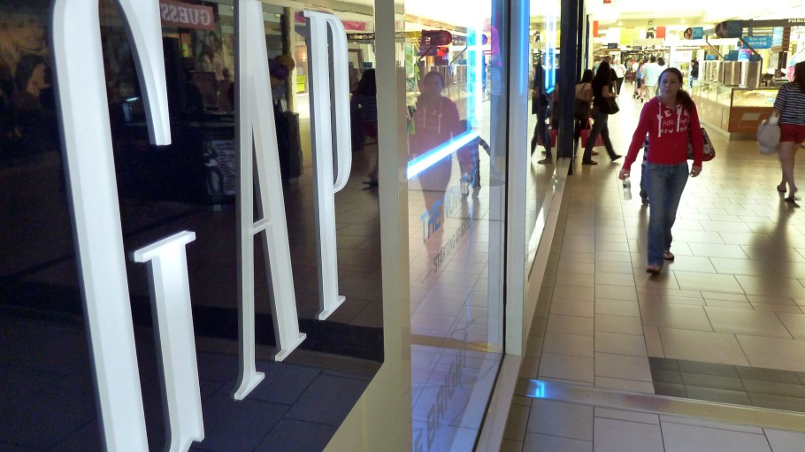 Seeking more momentum to aid its turnaround and gain consumer relevance, Gap Inc. is now turning to fit technology. The parent of Gap, Old Navy, Banana Republic and Athleta now owns a new business—Drapr, an e-commerce solution provider that enables customers to create 3D avatars and virtually try on clothing. Gap Inc. acquired Drapr for an undisclosed sum.