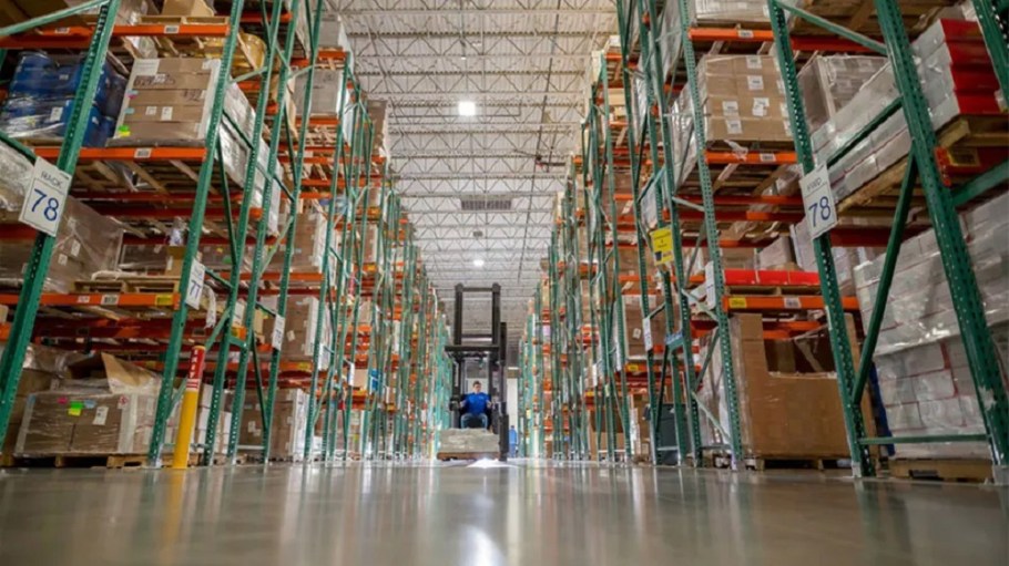 With two key acquisitions in B2C e-commerce logistics and parcel delivery, Maersk has expanded its reach across the supply chain.