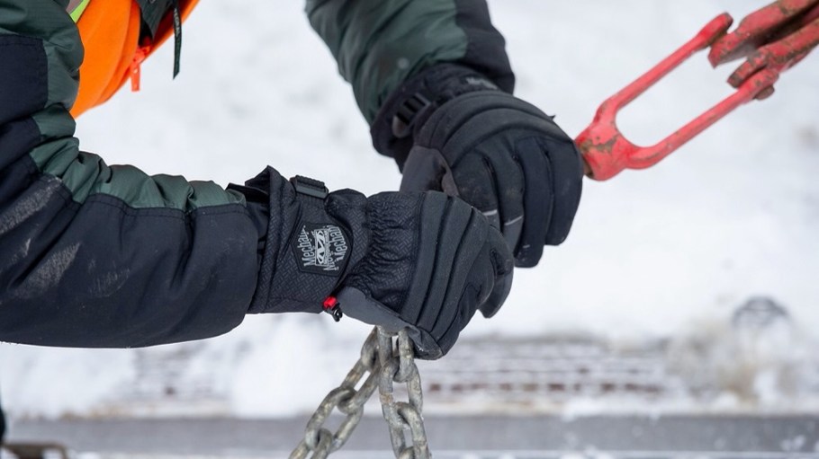 Mechanix Wear, a maker of high-performance work gloves, has acquired Chicago Protective Apparel, a PPE manufacturer.