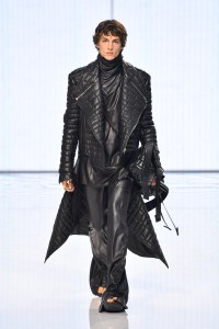 Balmain RTW Spring 2022