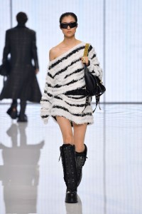Balmain RTW Spring 2022