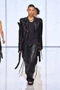Balmain RTW Spring 2022