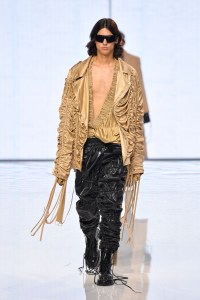 Balmain RTW Spring 2022