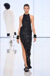 Balmain RTW Spring 2022
