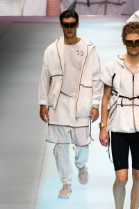Emporio Armani RTW Spring 2022