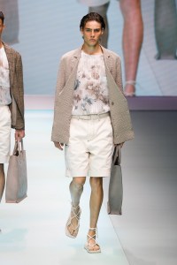 Emporio Armani RTW Spring 2022