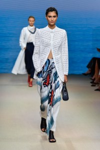 Giorgio Armani RTW Spring 2022