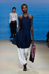 Giorgio Armani RTW Spring 2022