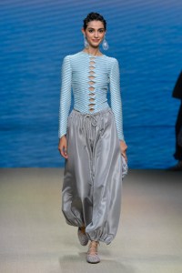 Giorgio Armani RTW Spring 2022