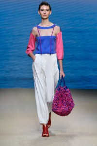 Giorgio Armani RTW Spring 2022