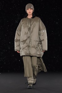 Moncler 4 Hyke RTW Spring 2022