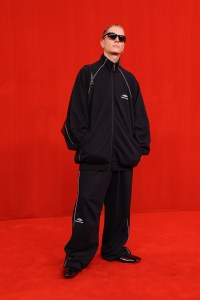 Balenciaga RTW Spring 2022