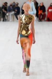 Loewe RTW Spring 2022