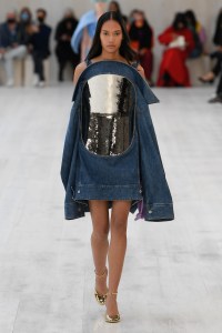 Loewe RTW Spring 2022