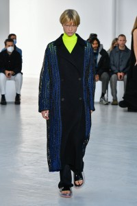Shang Xia RTW Spring 2022