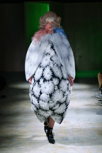 Comme des Garons RTW Spring 2022