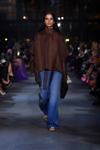 Valentino RTW Spring 2022
