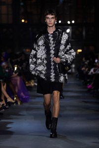 Valentino RTW Spring 2022