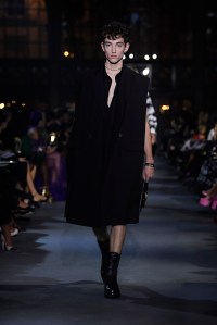 Valentino RTW Spring 2022