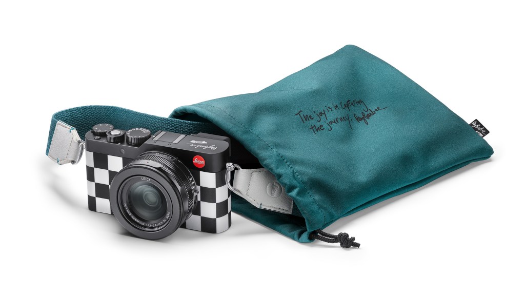 Leica D-Lux 7 Vans X Ray Barbee Edition