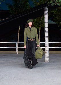 Louis Vuitton RTW Spring 2022