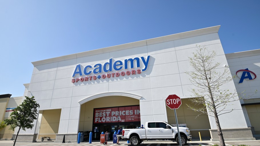 Academy Sports and Outdoors, Inc. is expanding its store footprint to two new states. Later in 2022, the sporting goods and outdoor recreation retailer is opening its first stores in Virginia and West Virginia.
