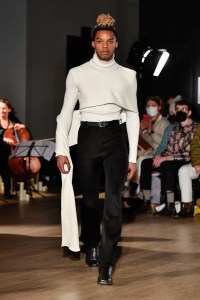 Arturo Obegero Men’s Fall 2022