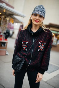 Street style at Paris Haute Couture Week Spring 2022.