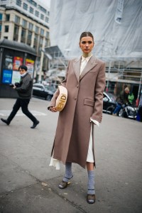 Street style at Paris Haute Couture Week Spring 2022.