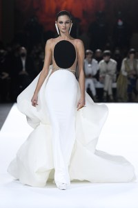 Stephane Rolland Couture Spring 2022